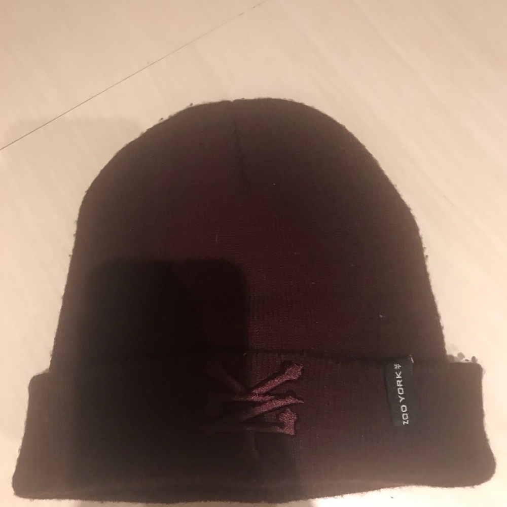 3/15$ Zoo York Maroon Beanie with Logo​